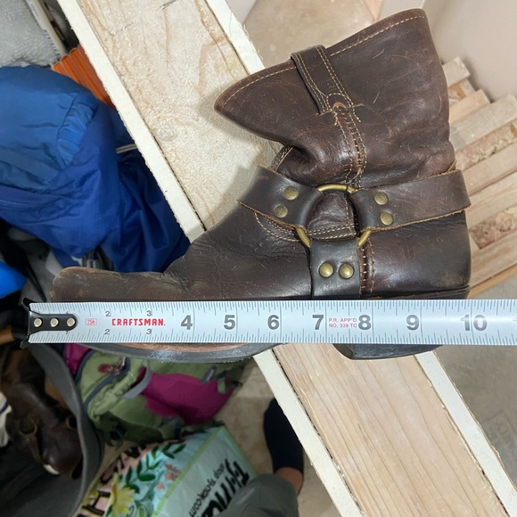 Frye Harness 8R Leather Boots - Picture 10 of 10
